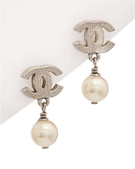 chanel earrings website.